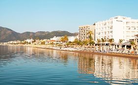 The Beachfront Hotel Adult Only 16 Plus